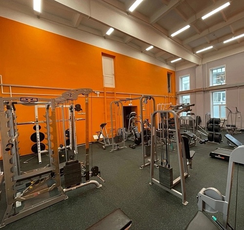 Приглашаем в тренажерный зал