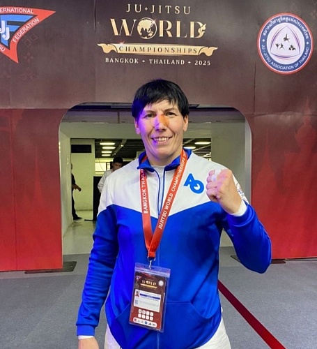 Александра Ивановна Иванова - Чемпионка мира в дисциплине полноконтактного джиу-джитсу!