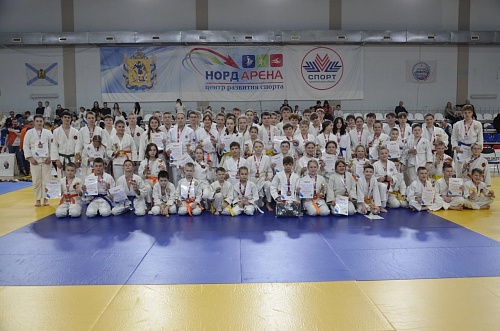 26-27 апреля в г. Архангельск состоялись Межрегиональные соревнования по джиу-джитсу «Поморский Борец» на призы Заслуженного Мастера спорта России – Ивановой А.И.