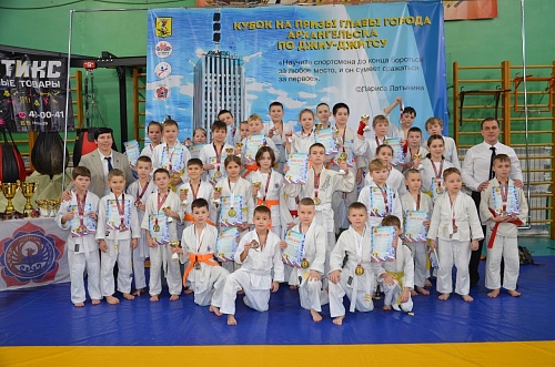 21-22 декабря 2024 года на базе спортивной школы каскад состоялись соревнования «КУБОК на призы Главы города Архангельска» по джиу-джитсу.